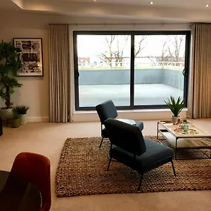  Apartment Chapel Penthouse